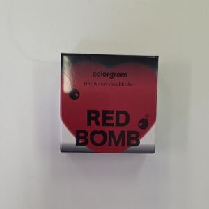 RED BOMB Tintin Dory Duo Blusher - Red